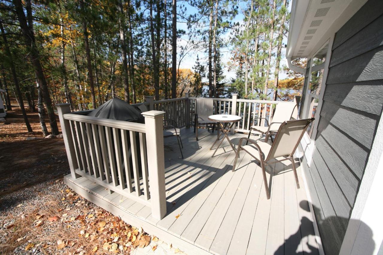 Deerwood Resort - Whippoorwill Cabin Land O'Lakes Exteriör bild